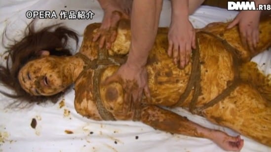 糞豚臭恥～肛門を弄られて激臭大便してしまった団地妻～ 主婦42才サンプル１