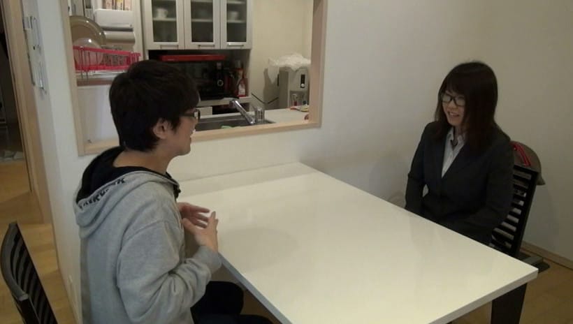 女の子がウンコする所を至近距離で見たいっ！ ～自宅出張排泄編～サンプル２