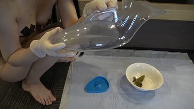 黄金による究極の臭い責め！！サンプル１