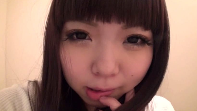 ウンチ大好き！ももちゃんの日常生活はウンコ（巨大便）との戯れだよ♪サンプル２