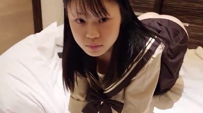 ひよこ系女子れんちゃんの汚パンツと いっぱい出たウンコサンプル１